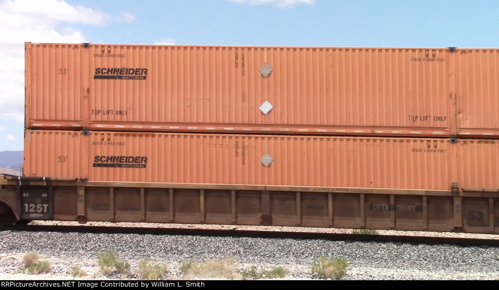 EB Priority Container Frt @ Erie  -17